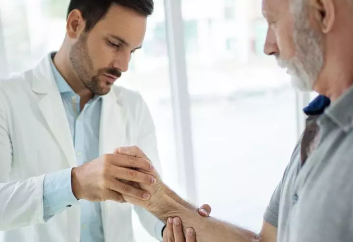 Preventing and Treating Osteoporosis.jpg