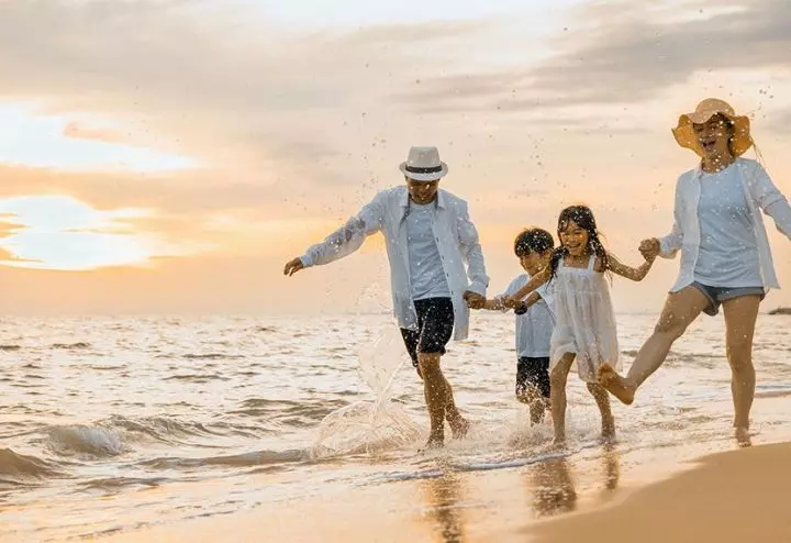 Northwest Family Clinics - Family Travel Health Tips and What to Pack in Your First Aid Kit