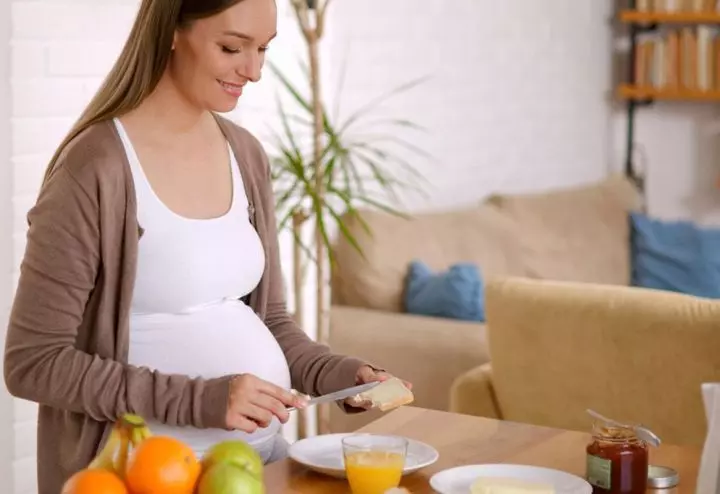 What to Eat During Pregnancy.jpg