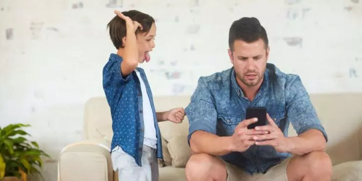 How parents model their own relationship with social media