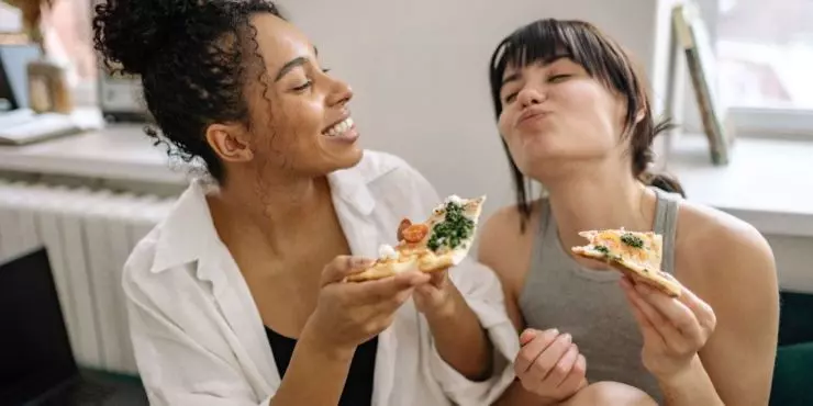 Woman eating healthy together