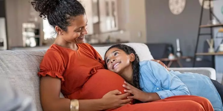 Image3-Pregnancy-and-family-bonding-at-home---Northwest-Family-Clinics.jpg