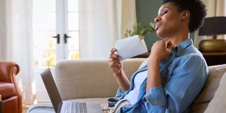 menopause hot flash symptom relief at home