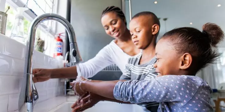 Frequent handwashing helps prevent illness around newborns