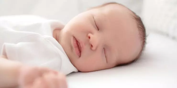 Featuredimage-safe-sleep-newborn-back-crib.jpg