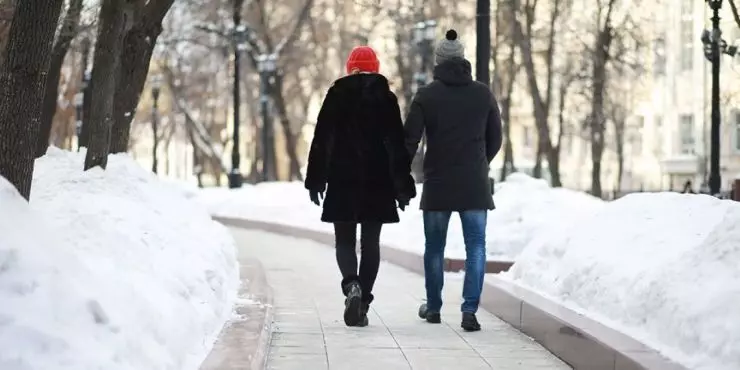 Staying Active in Winter for Heart Health