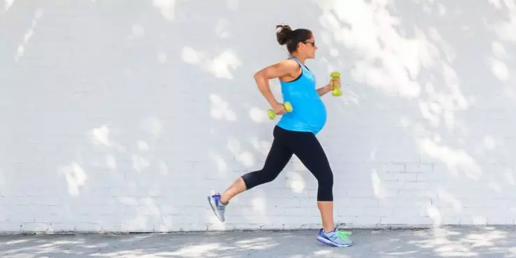 exercising-while-pregnant.jpg