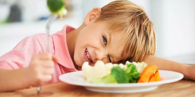 Wide child top